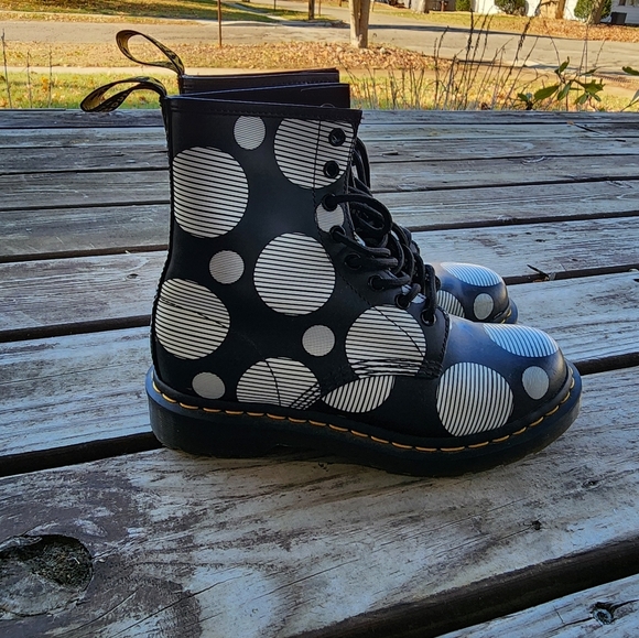 Dr. Martens Black and White Polka Dot Boots - Picture 4 of 10